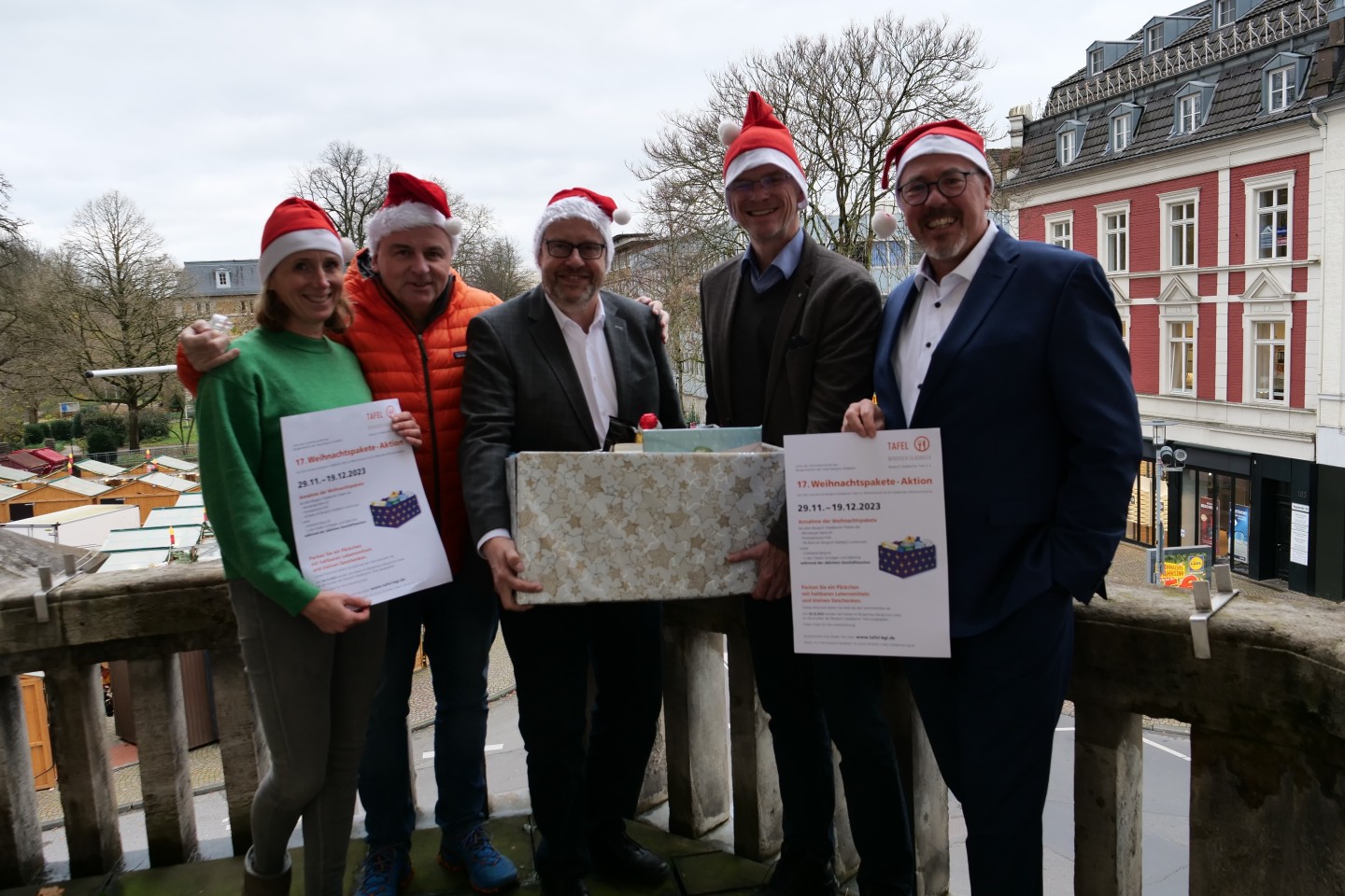 Spenden für die Tafel Bergisch Gladbach zu Weihnachten