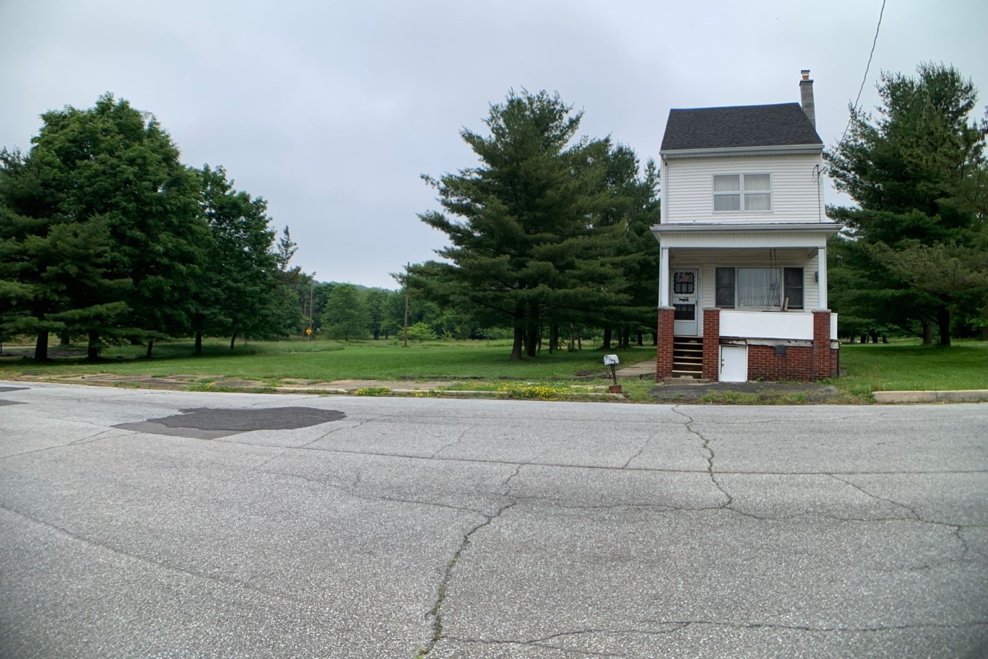 Das Haus von Harold Mervine in Centralia. Als das fatale Feuer im Bergbaugebiet Centralia ausbrach, war Mervine noch nicht einmal Teenager. Heute lebt er allein in dem Haus, das sein Großva...