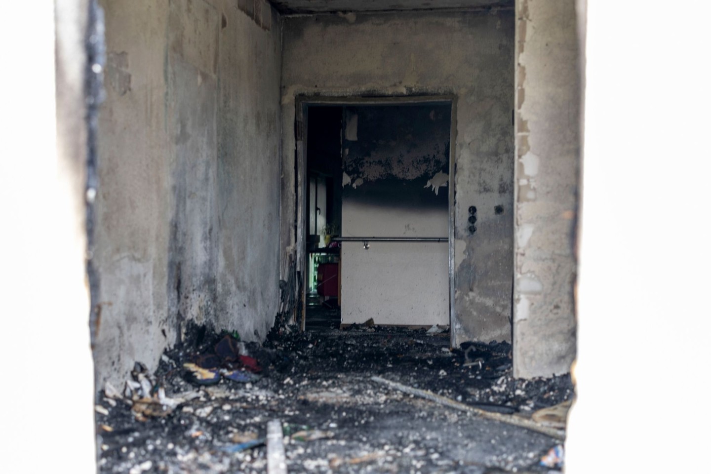 Nach dem Brand ist das Seniorenheim in Bedburg-Hau vorerst unbewohnbar.