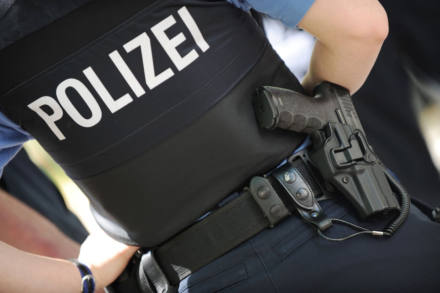 Hat die Polizei ein Gewaltproblem? Und wie ist Gewalt überhaupt zu definieren?