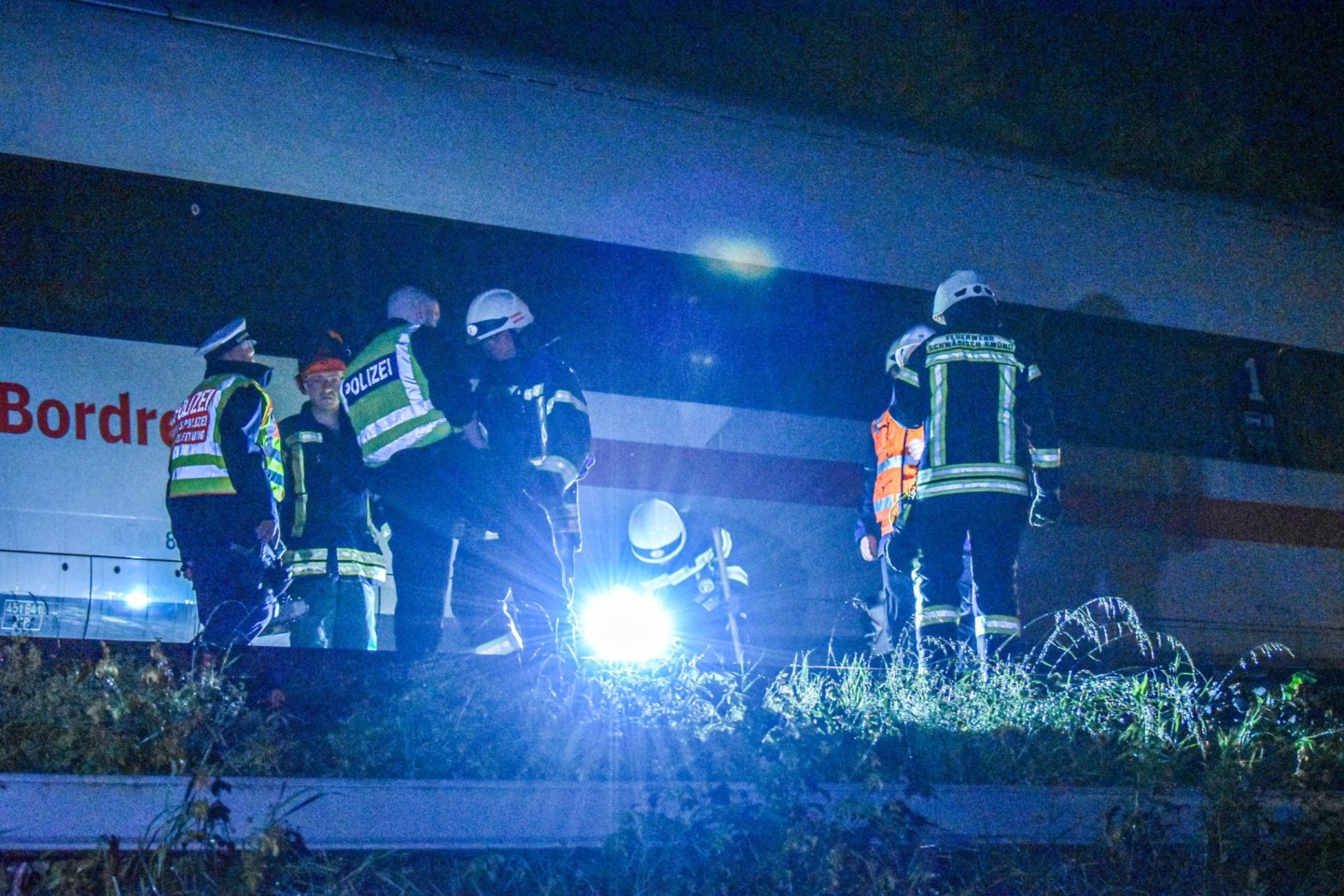 Laut einer Passagierin waren die Einsatzkräfte schnell vor Ort.