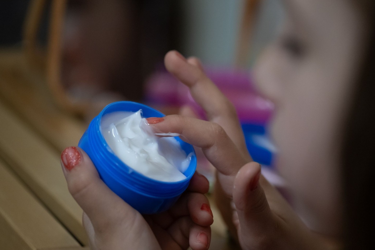 Kosmetik-Trends bei Kindern spielen eine immer größere Rolle. (Illustration)