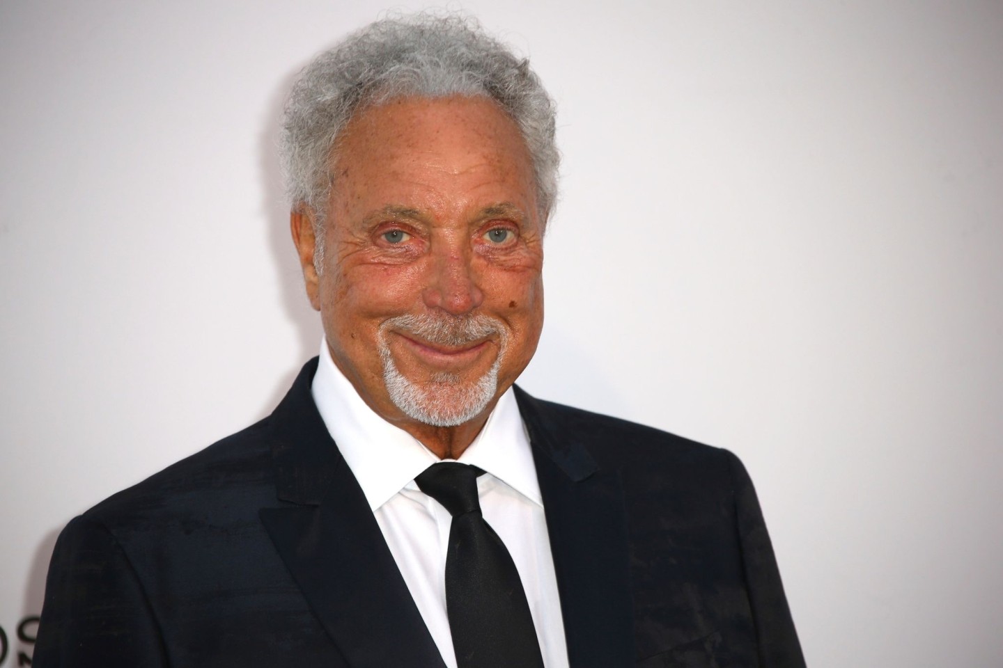 Der Song «Delilah» sei über einen Mann, «der die Kontrolle verliert», sagt Tom Jones.