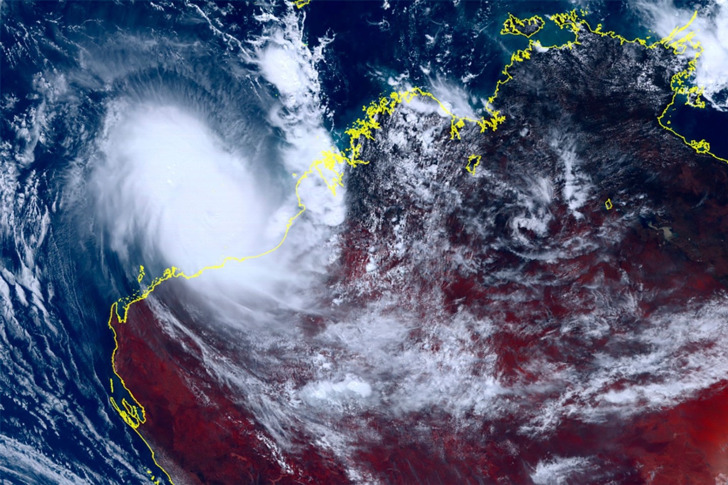 Dieses vom japanischen Wettersatelliten Himawari-8 aufgenommene und vom Nationalen Institut für Informations- und Kommunikationstechnologie zur Verfügung gestellte Satellitenbild zeigt den...